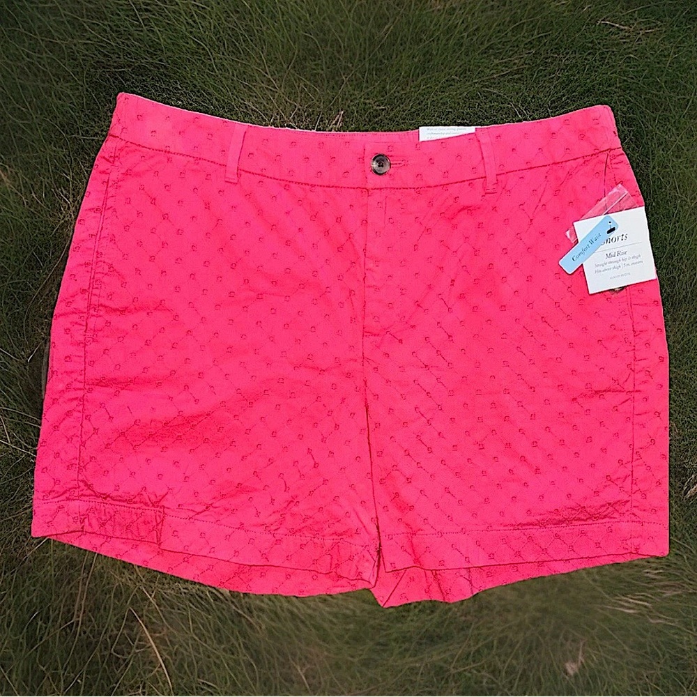 NWT- Croft & Barrow Women's Mid-rise Straight Comfort Waist Red Shorts Size 16